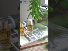 30ml/50ml/100mlは箱ガラス/プラスチック/金属材料が付いている香りをつけたり/化粧品のびん